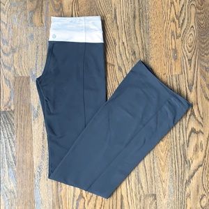 Lululemon Groove Pant Flare Black w Pink/Grey-Sz 4